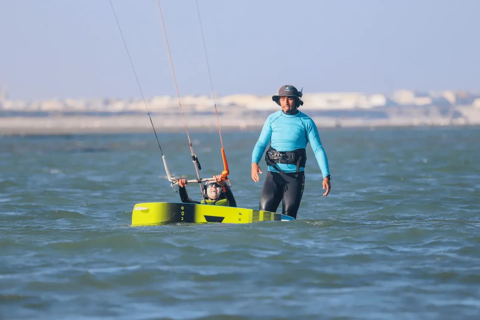 Cours de kitesurf à Essaouira avec Windy Essaouira, moniteurs certifiés IKO